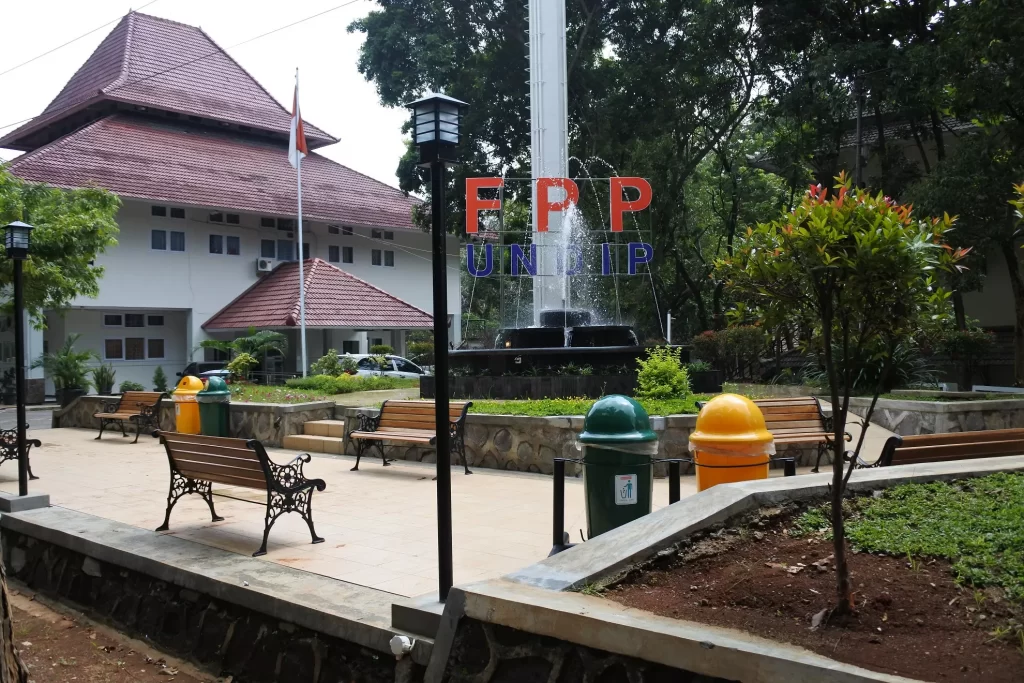 taman depan fpp