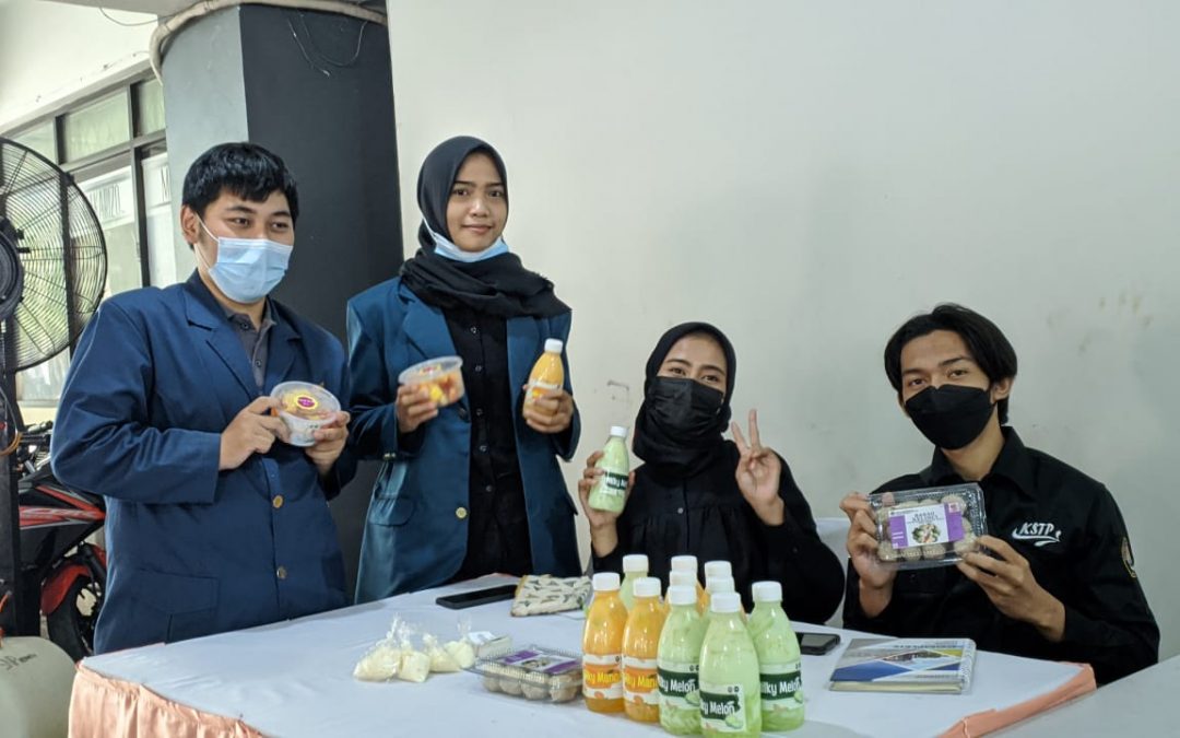 FPP UNDIP Promosikan Susu Pasteurisasi di Bazar Kantor Gubernur Jawa Tengah