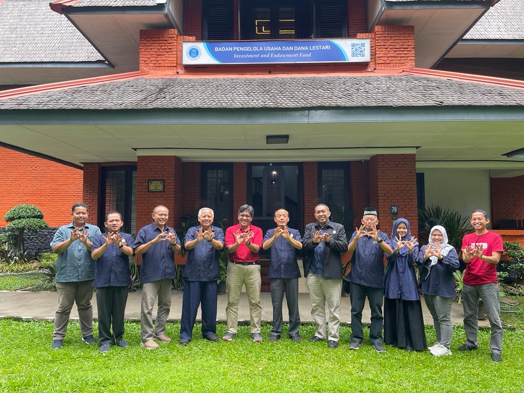 Benchmarking Majelis Wali Amanat Universitas Diponegoro ke Badan Pengelola Usaha dan Dana Lestari (BPUDL) Institut Teknologi Bandung