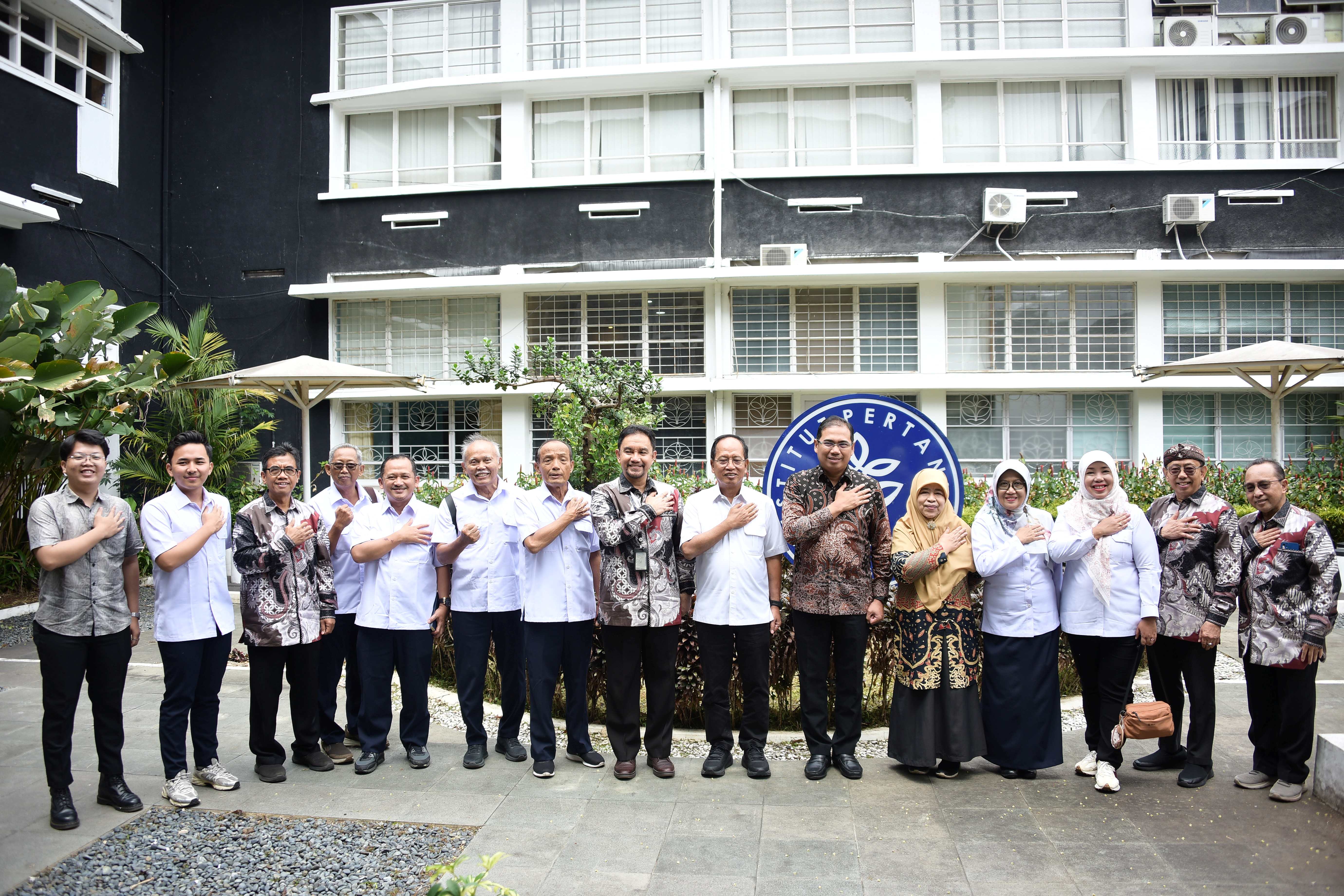 Kunjungan Kerja MWA Universitas Diponegoro ke MWA Institut Pertanian Bogor